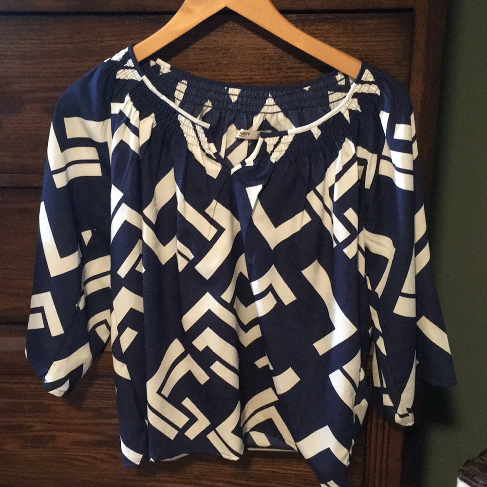 Old navy blouse